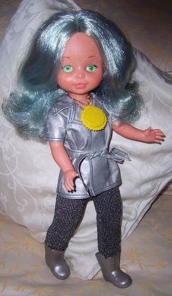 alien doll